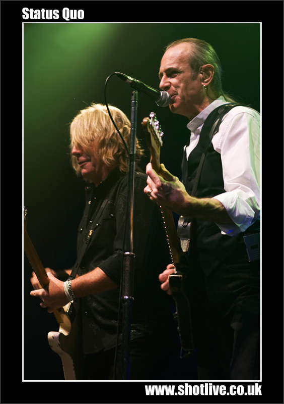 Status Quo
Status Quo - Francis Rossi - Rick Parfitt
Keywords: Status Quo Francis Rossi Rick Parfitt Guildhall Portsmouth