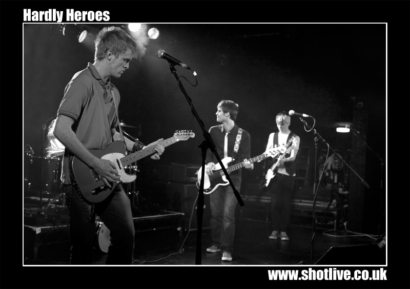 Hardly Heroes
Hardly Heroes
Keywords: Hardly Heroes