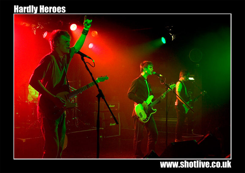 Hardly Heroes
Hardly Heroes
Keywords: Hardly Heroes